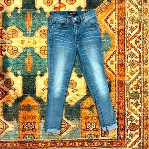 Express High Rise skinny jeans light wash, size 6R